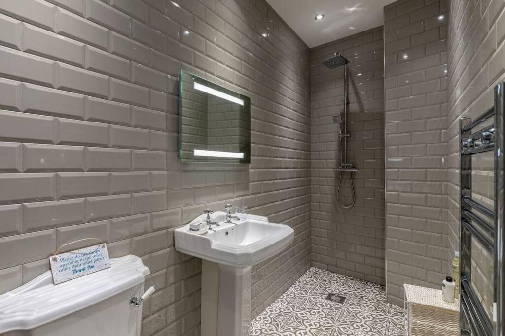 The Oldgate Apartment Morpeth Bagian luar foto